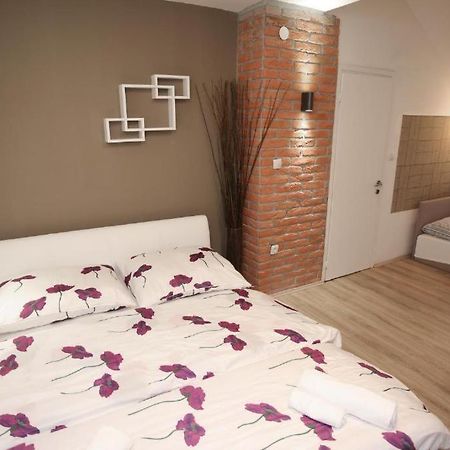 Apartments Rooms Paromlin Centar Загреб Екстер'єр фото